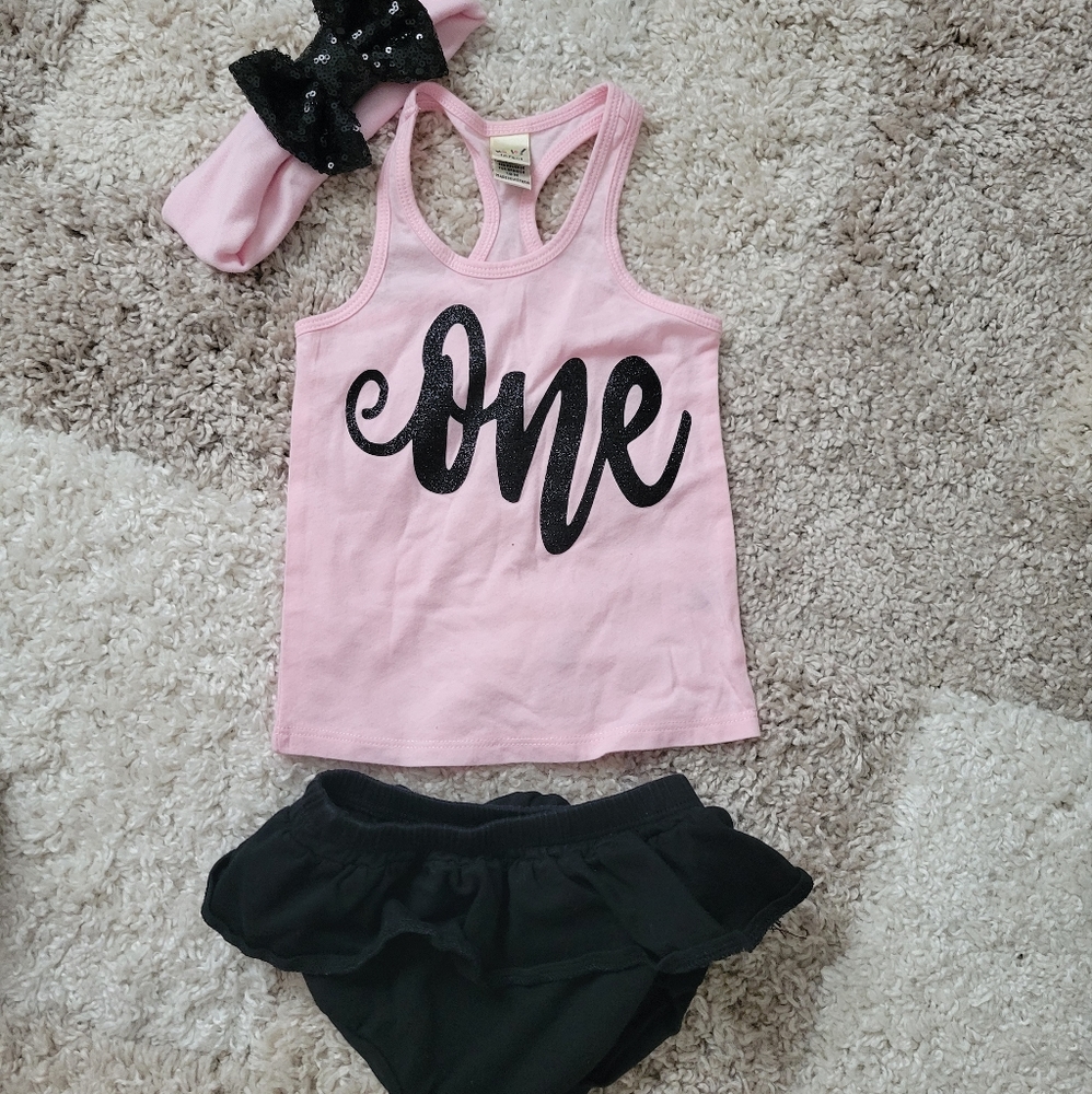 Girl's 1st birthday outfit